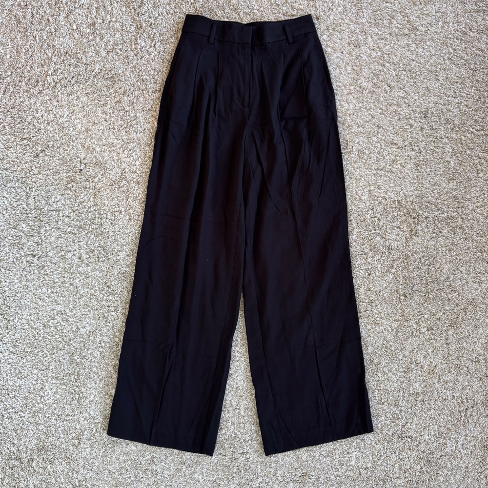 ANN TAYLOR Black Pleated Wide Leg Petite Dress Pants Women's 00P